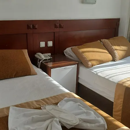 Cagyigit * Istanboel