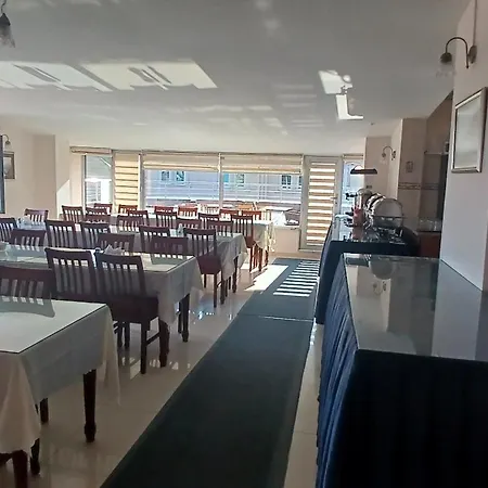 Cagyigit * Istanboel