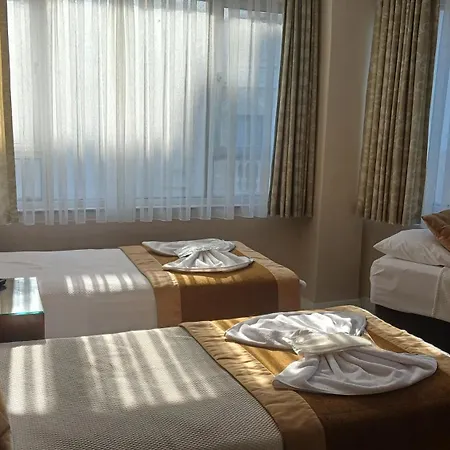 Cagyigit * Istanboel