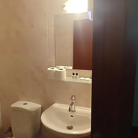 Cagyigit Hotel